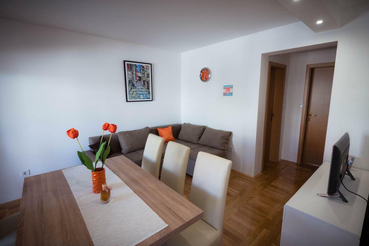 Ferienwohnung Lego Vodice Exterior foto