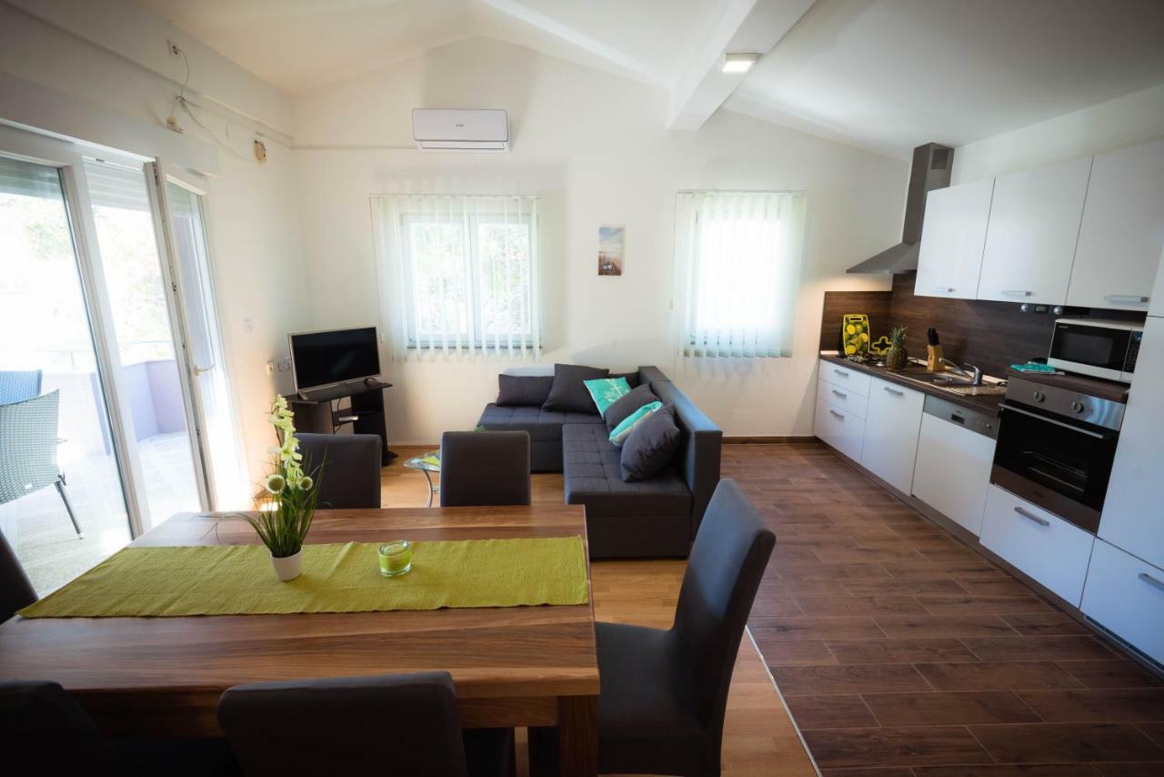 Ferienwohnung Lego Vodice Exterior foto